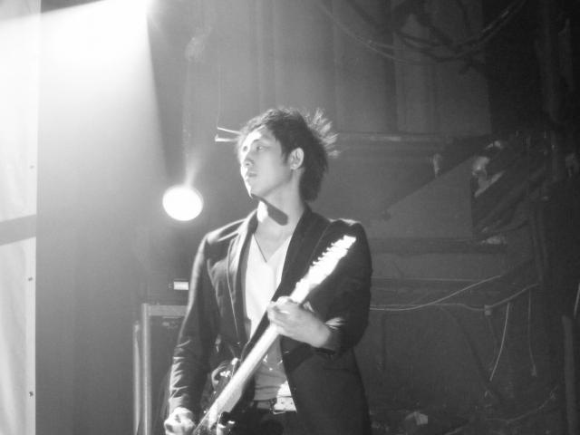 Steven Chen, The Airborne Toxic Event